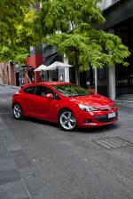 Holden Astra GTC Sport 2015 года